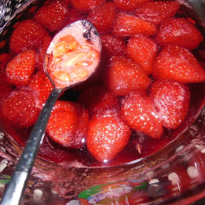 レンジでイチゴジャム コラーゲン入り